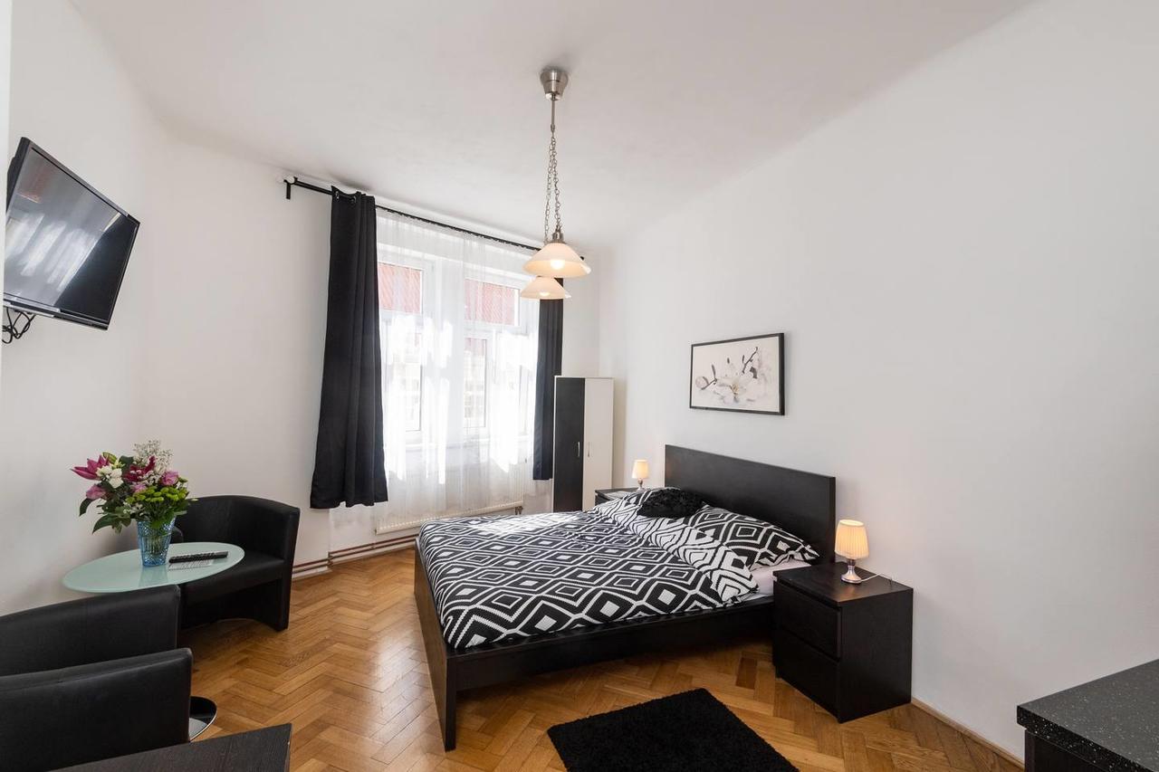 Residence Alabastr Прага Экстерьер фото