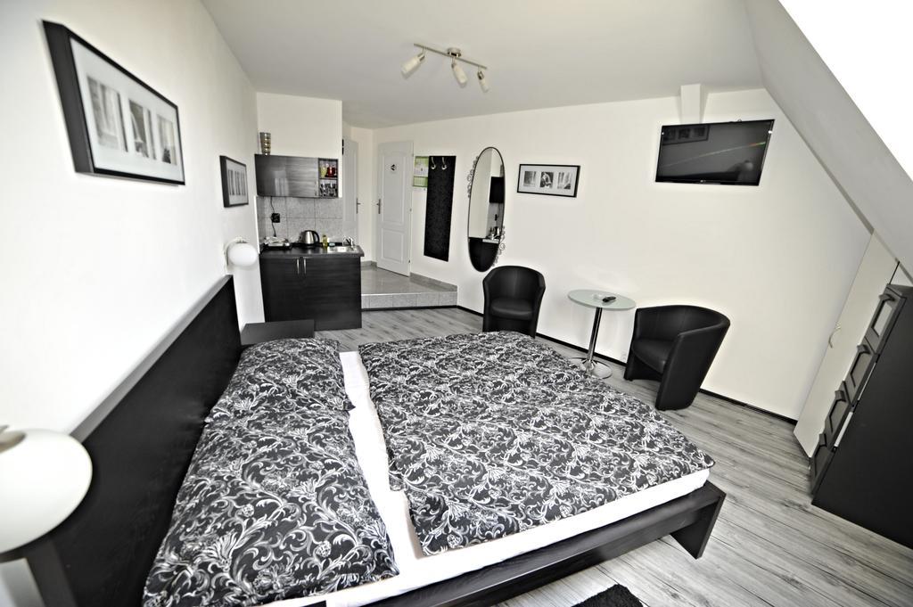 Residence Alabastr Прага Номер фото